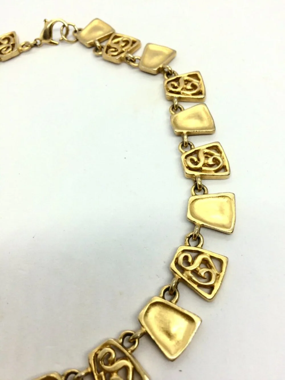 VINTAGE GOLD TONE Necklace Etruscan Revival Filigree Collar Brushed 16